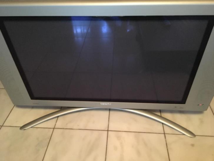 TV Philips 37PF9975/12