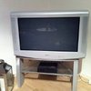 32 tums widescreen TV