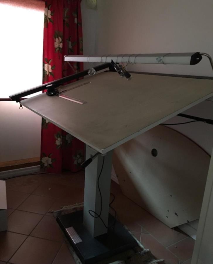 Ritbord komplett bortskänkes Stockholm