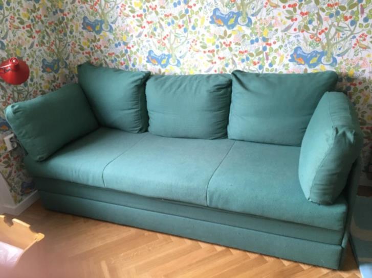 Grön Tresits bäddsoffa (Ikea) med förvaring