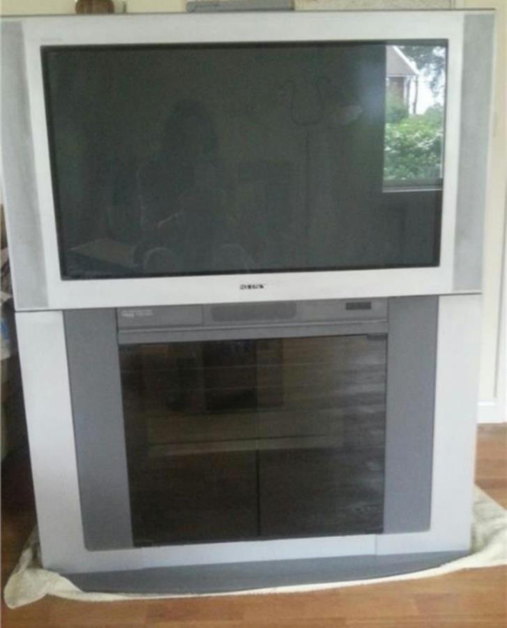 36 tum SONY Tjock-TV