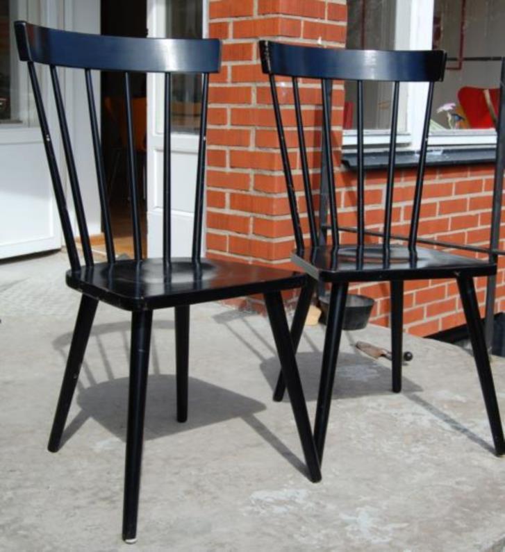 7 st. Svarta Pinnstolar IKEA Bernby