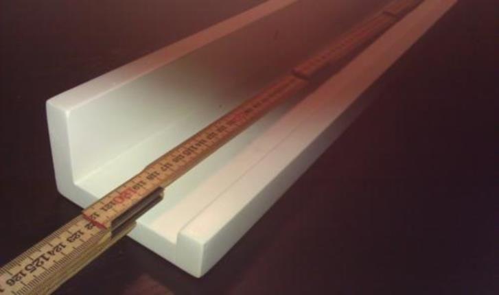 Vit tavel- eller boklist, 120 cm