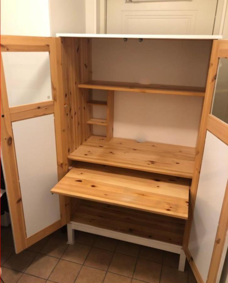 Kontors Skåp / Dator skåp