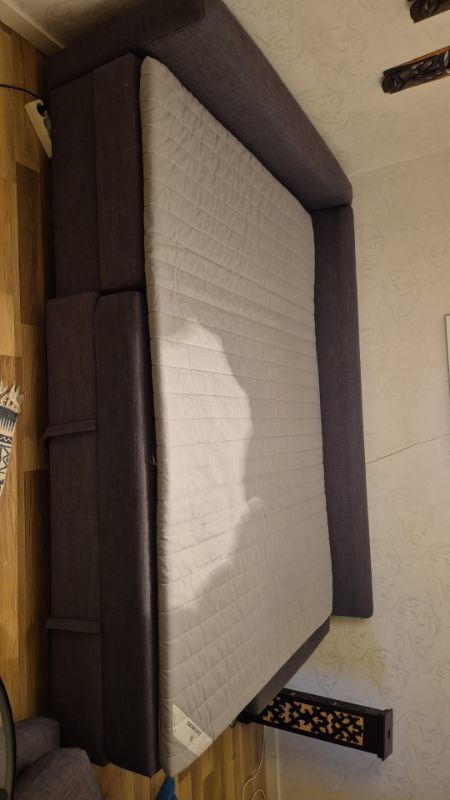 Hörnbäddsoffa med bäddmadrass