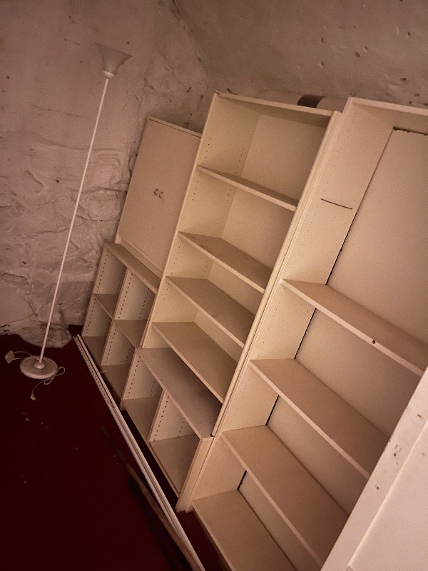 Førvaringshyllor 4-5 stk