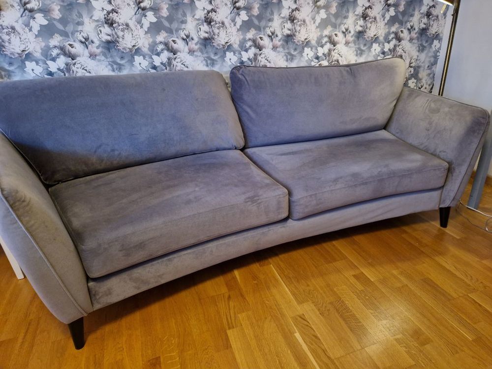 Mio soffa bortskänkes