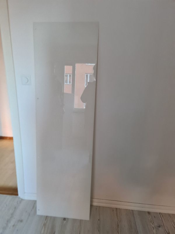 Glasskiva till 2 Malm-byråer eller 1 dubbel