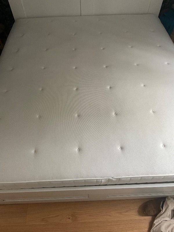 Hyllestad 180 bred madrass