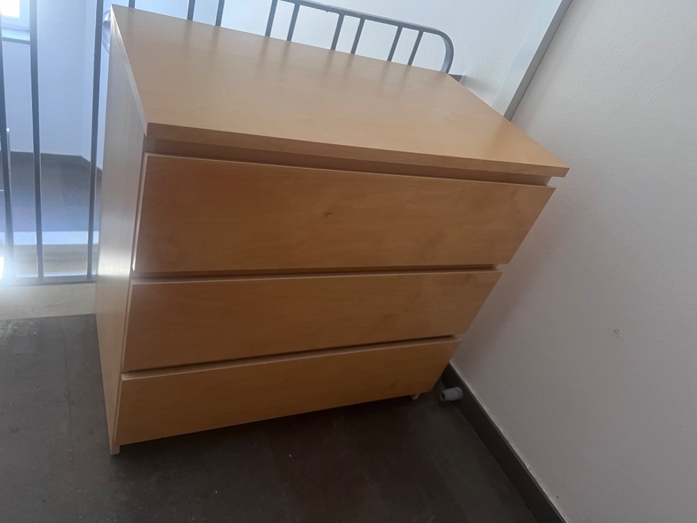 Byrå Malm IKEA 3 lådor