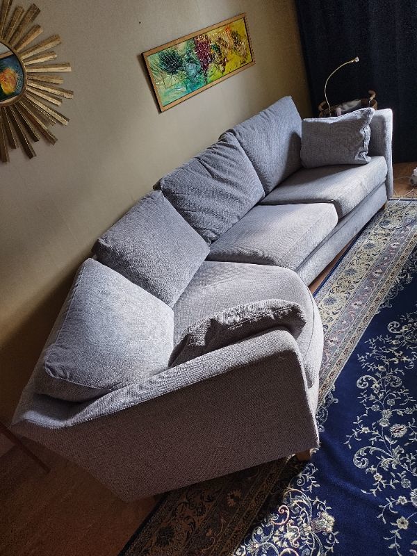 Soffa bortskänkes 