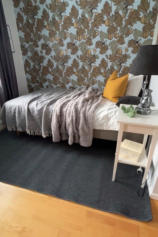 Säng Ikea (namn Resårbottnar)