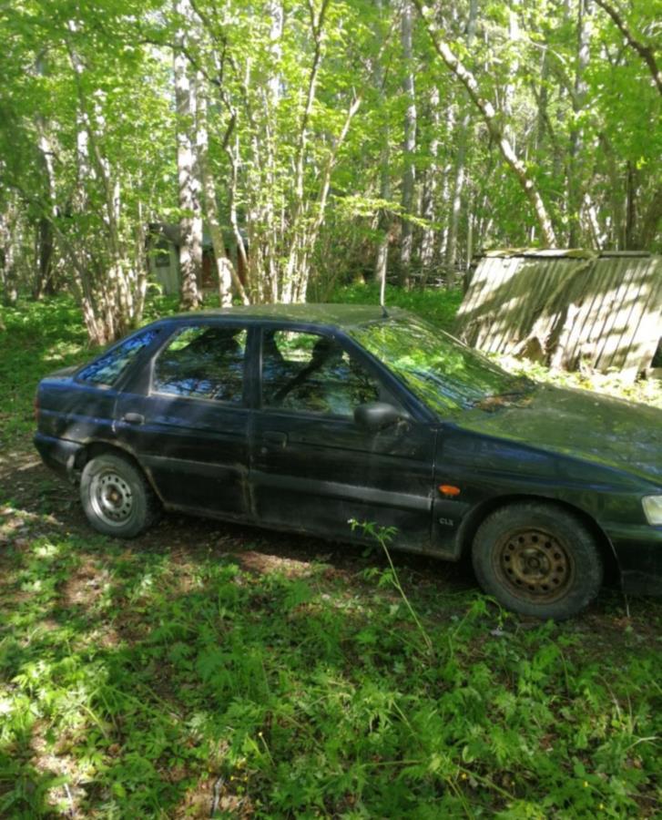 Ford Escort 1.6I CLX